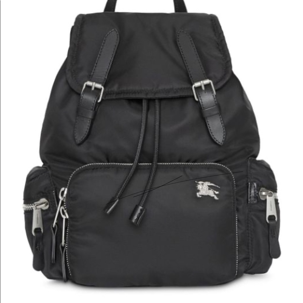 🔴SOLD🔴NEW Burberry small Rucksack Backpack Nylon - Picture 1 of 8